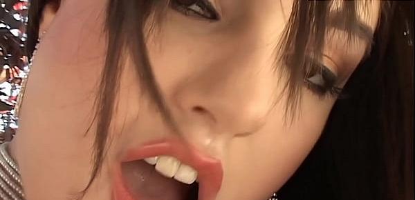  Stunner Sasha Grey gets her asshole streched before taking the big dick anally